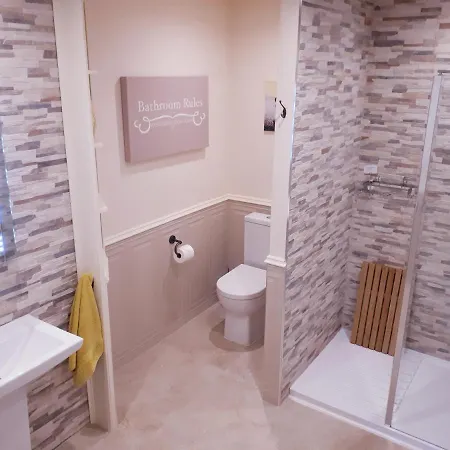 Swift Half Apartment *